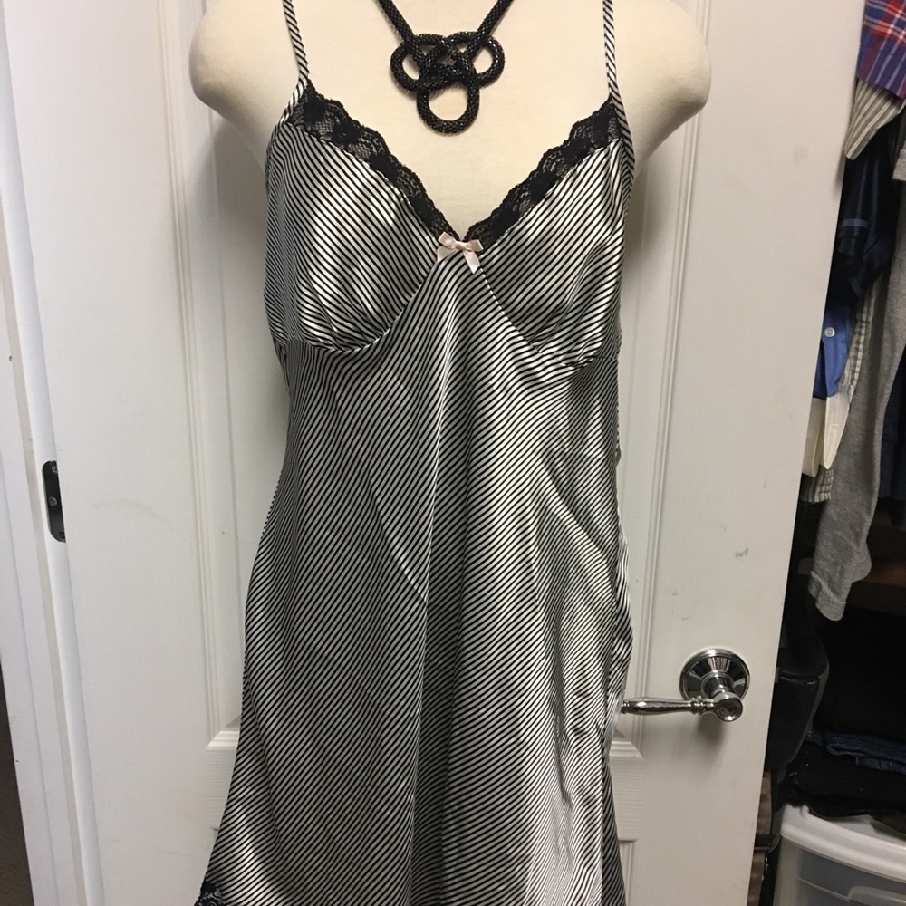 Night gown